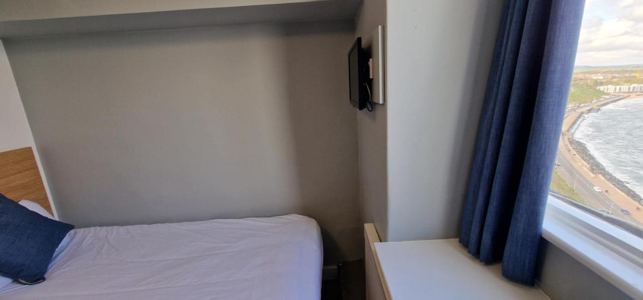 The Norbreck Hotel By Compass Hospitality สการ์โบโรห์ ภายนอก รูปภาพ