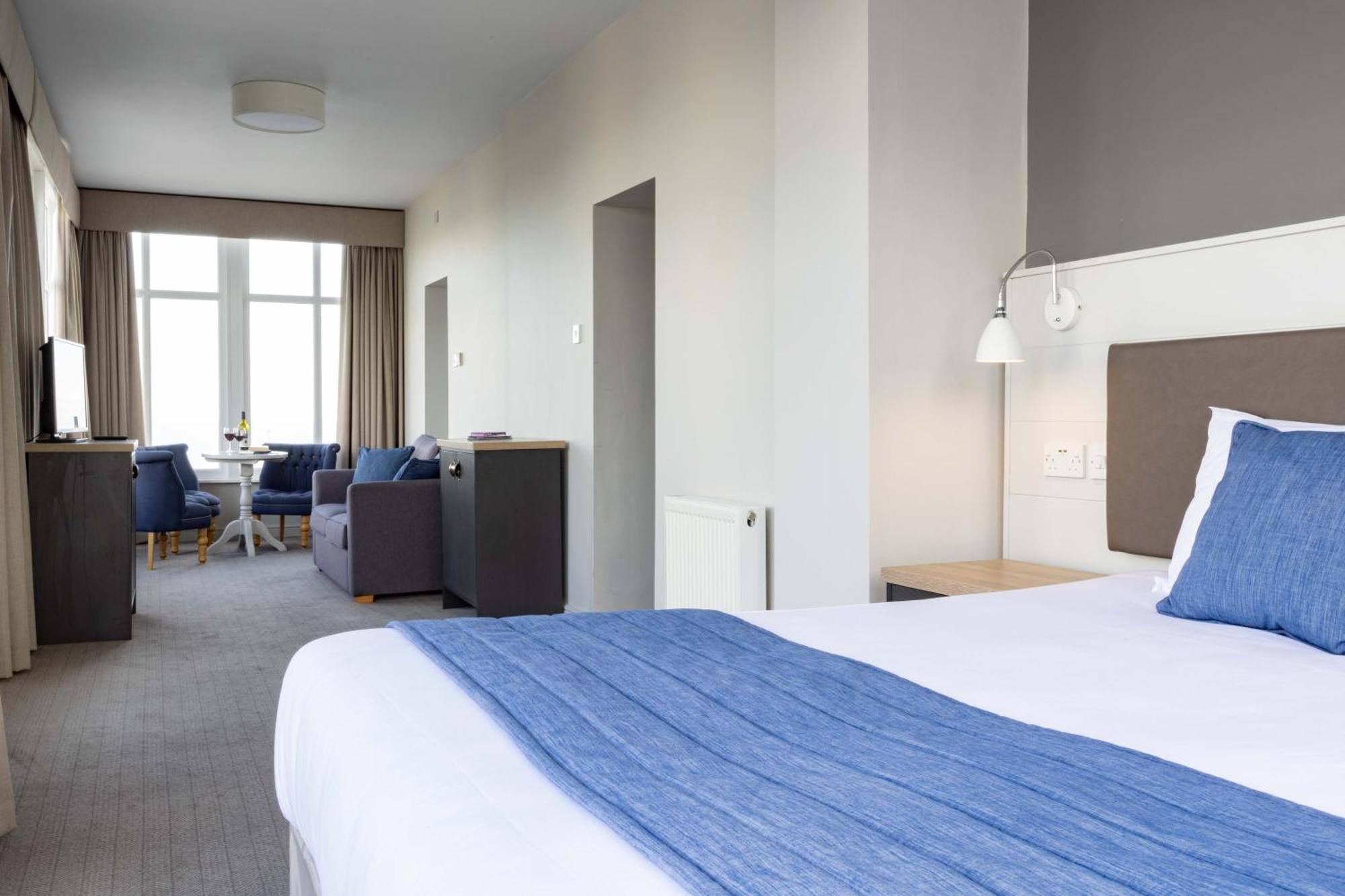 The Norbreck Hotel By Compass Hospitality สการ์โบโรห์ ภายนอก รูปภาพ